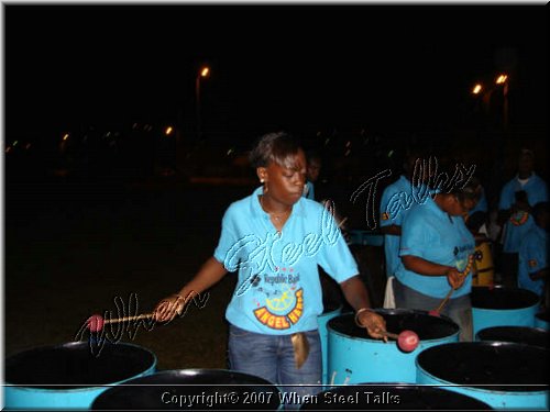 ANGEL HARPS WOMAN ON DE BASS.JPG