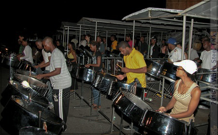 Sonatas players rehearse for the 2010 New York Panorama competition