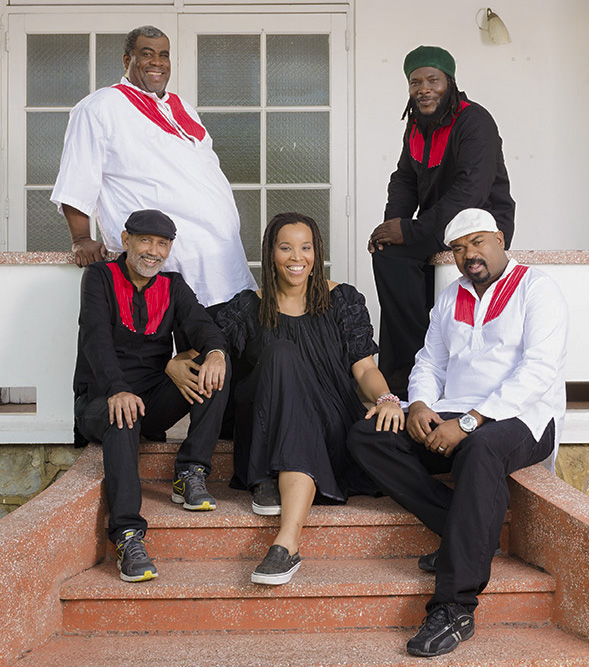 Moyenne - back row, l-r: Donald Noel and Glenford �Kevin� Sobers. Front row, l-r: Douglas Redon, Chantal Esdelle and Darren Sheppard.  Photo:  Ethnic Jazz Club