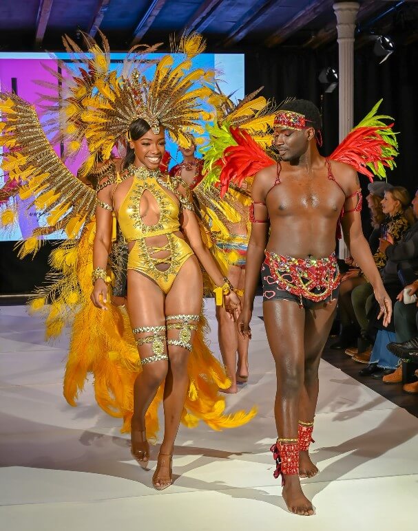 Gold & Red = Love - by Alexis Martinez, The Fashion Life Tour